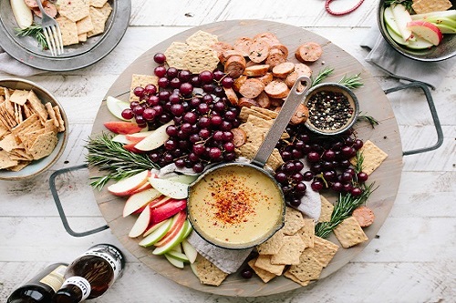 Photo of beautifully arranged food